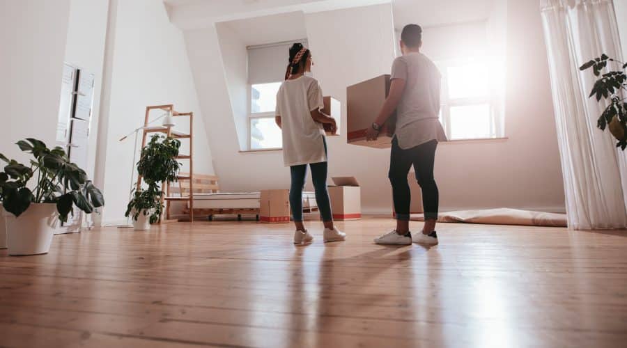 couple moving into house in london